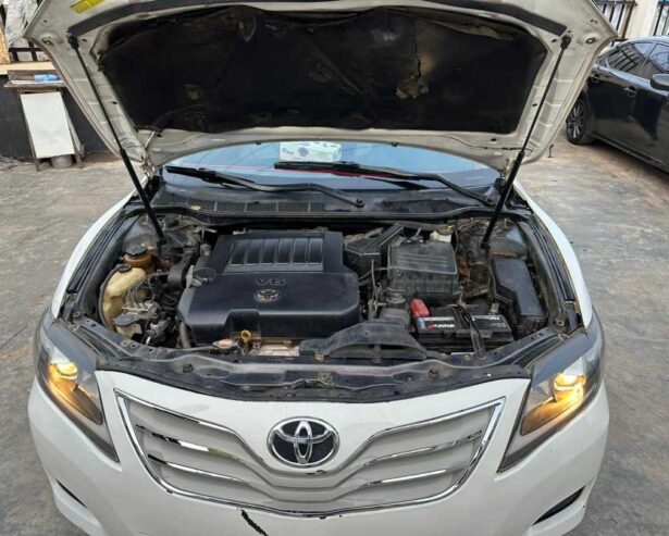 *REGISTERED TOYOTA CAMRY XLE 2010 Model