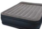 Air bed mattress with automatic pumping machine