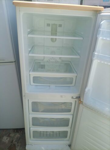 Tokumbo LG double door fridge and freezer