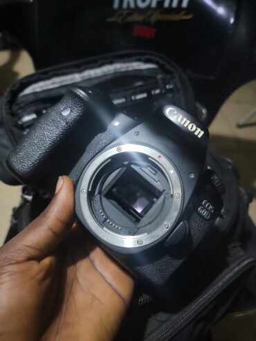 Canon 60d body only