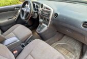 Toyota Matrix 2005 with clean body and interior