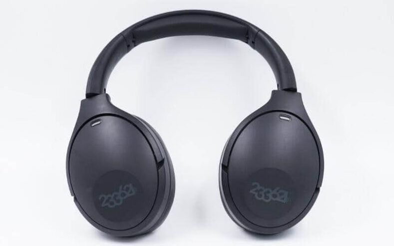 233621 Hush Wireless Headphones