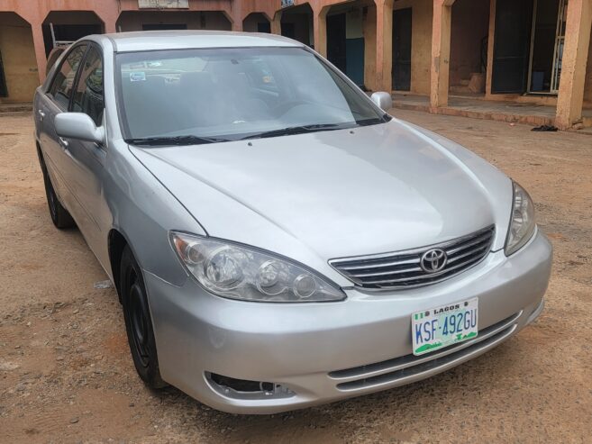 TOYOTA CAMRY 2005 WITH FIRST BODY