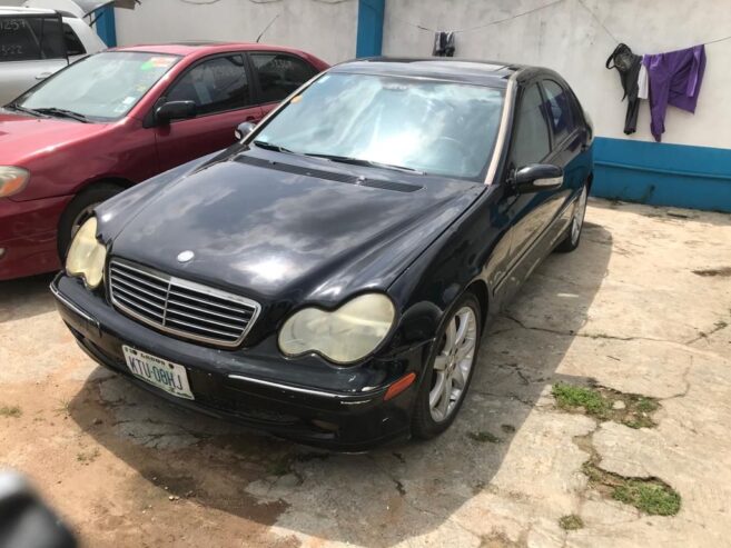 Mercedes Benz C230