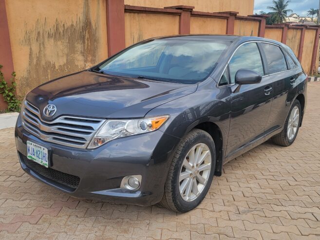 TOYOTA VENZA 2011