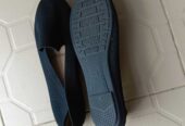 Female flat shoes