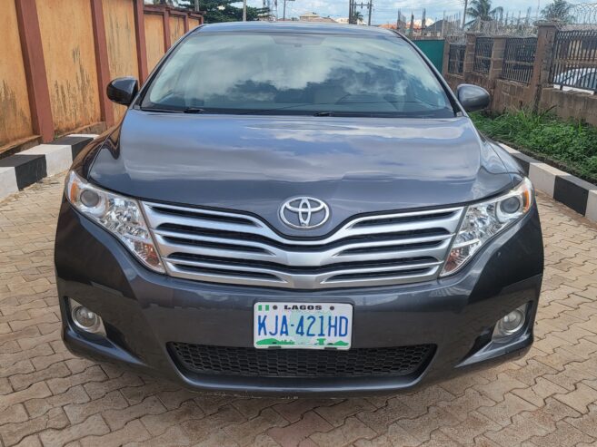 TOYOTA VENZA 2011