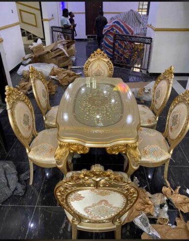 Royal Gaming table with 6 Chairs