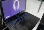 Dell Alienware 17 R3, gaming laptop