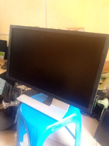 24 inches LED Acer monitor