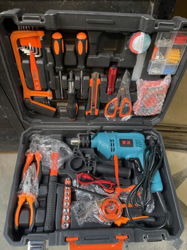 Electrical tools set