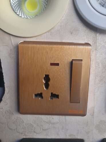 Wall sockets