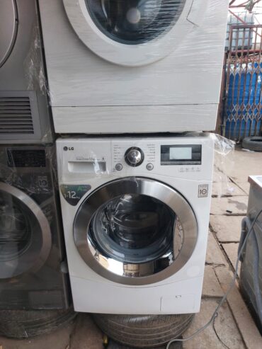 LG washing machine direct drive 12kg washing &spinning