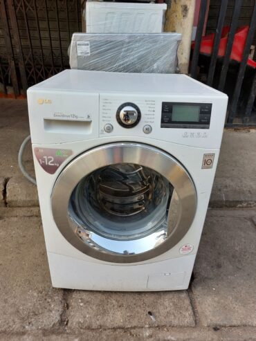 LG washing machine direct drive 12kg washing &spinning