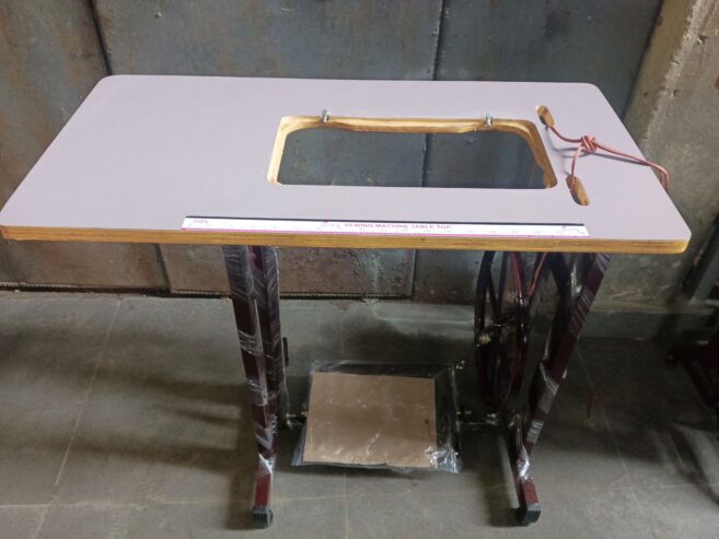 Manual table and stand