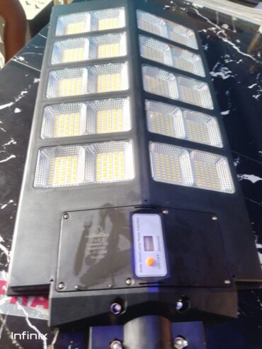 1000 watts solar street lights