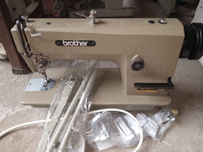 Electric industrial straight sewing machine complete set