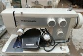 Electric n manual straight sewing zigzag n buttonhole London