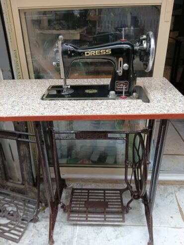 Manual straight sewing machine complete set