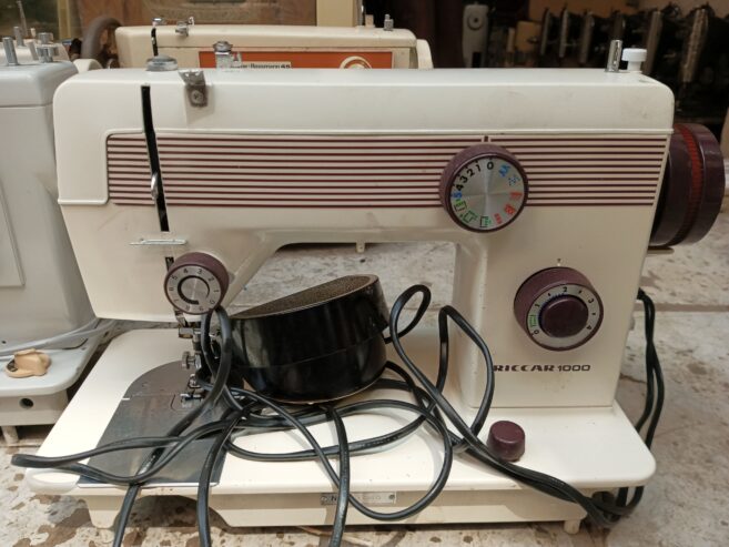 Electric n manual straight sewing zigzag n buttonhole London