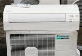 1.5HP DAIKIN INVERTER SPLIT UNIT AIR CONDITIONER