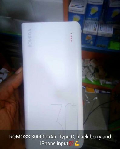 Ramoss powerbank 30,000Amh+