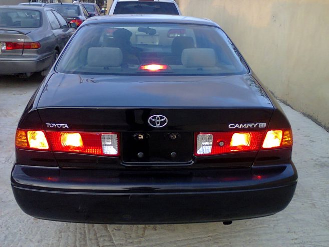 Toyota Camry le